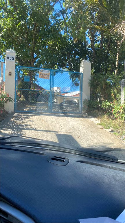 Chácara à venda com 5 quartos, sendo 2 suítes,  no Centro, Sarapuí, SP