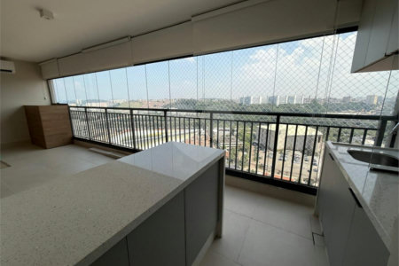 Apartamento à venda com 4 quartos, sendo 3 suítes, em Santo Amaro, São Paulo, SP