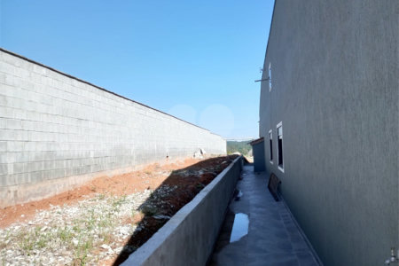 Chácara à venda com 3 quartos, sendo 2 suítes,  em Cocuera, Mogi das Cruzes, SP