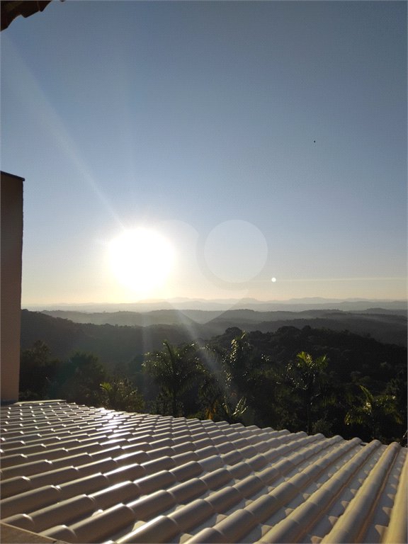 Chácara à venda com 3 quartos, sendo 1 suíte,  em Botujuru, Mogi das Cruzes, SP