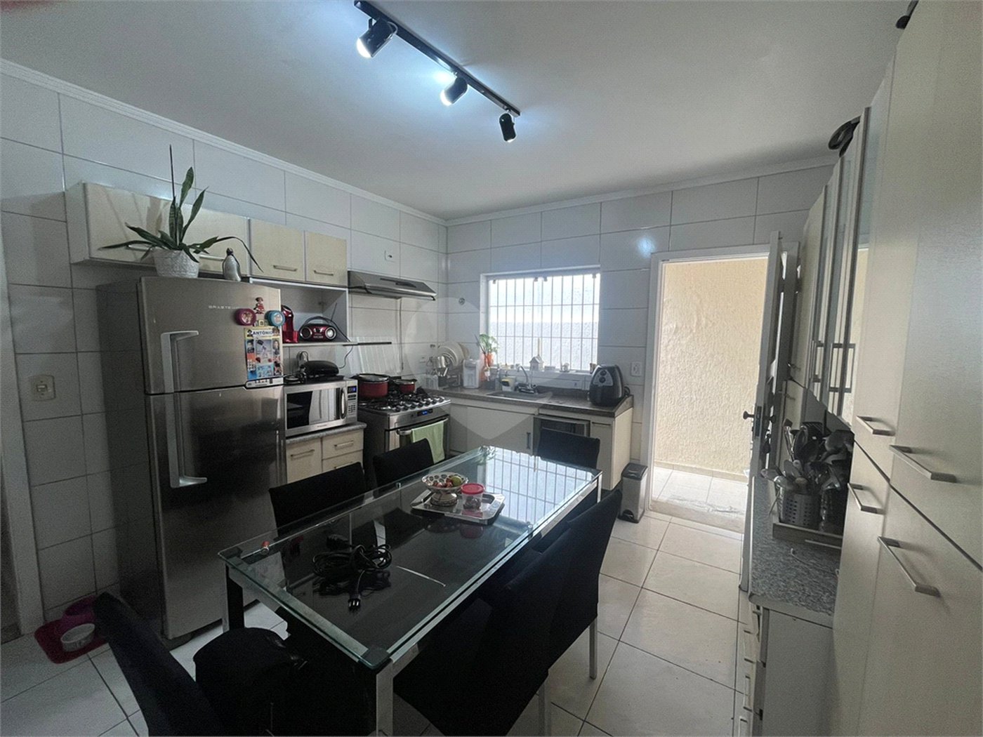 Casa à venda com 4 quartos, sendo 1 suíte, em Horto, São Paulo, SP