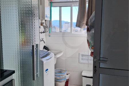 Apartamento à venda com 2 quartos, sendo 1 suíte,  no Centro, Mogi das Cruzes, SP