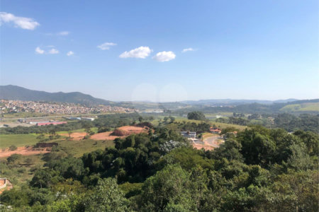 Terreno à venda no condomínio Altos da Floresta, Bom Jesus dos Perdões - SP