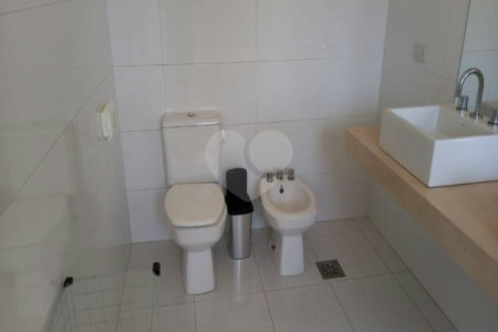 Casa à venda com 3 quartos em Bosque, Vinhedo, SP