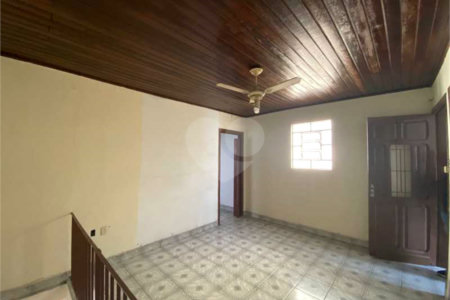 Casa Térrea à venda com 3 quartos, sendo 1 suíte, em Água Fria, São Paulo, SP