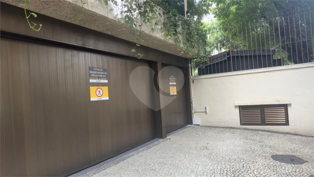 Cobertura à venda com 3 quartos, sendo 1 suíte,  em Tijuca, Rio de Janeiro, RJ