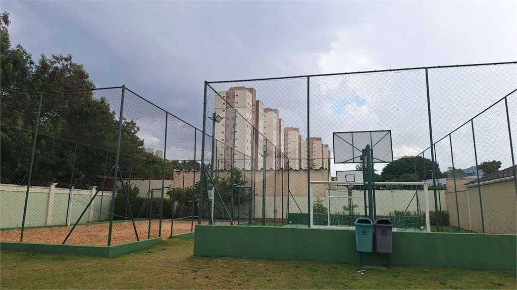 Casa à venda com 3 quartos, sendo 1 suíte,  no condomínio Villa Bella, Sorocaba - SP