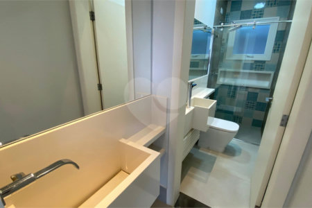 Casa à venda com 4 suítes no condomínio Portal Horizonte, Bragança Paulista - SP