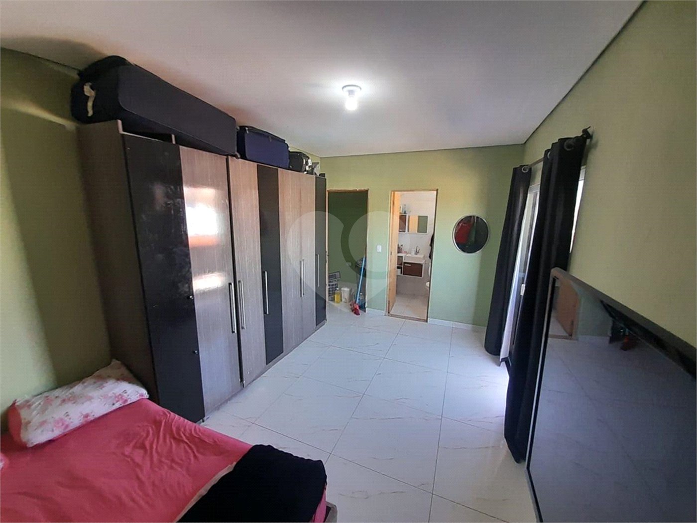 Casa à venda com 3 quartos, sendo 1 suíte, em Jardim São Guilherme, Sorocaba, SP