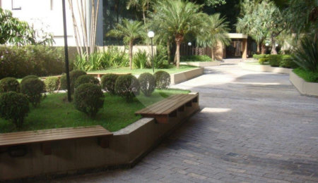 Apartamento à venda com 4 suítes em Vila Andrade, São Paulo, SP