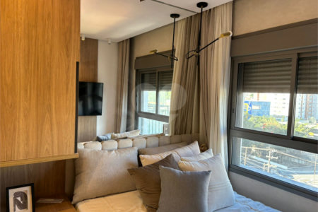 Apartamento à venda com 2 quartos, sendo 1 suíte, em Bosque da Saúde, São Paulo, SP