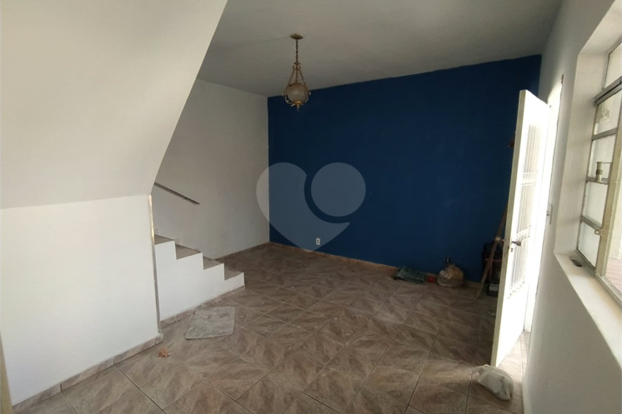 Sobrado à venda com 3 quartos em Vila Santa Clara, São Paulo, SP