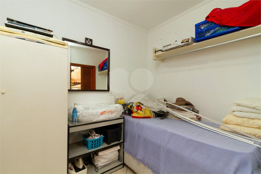 Casa à venda com 4 quartos, sendo 2 suítes, no condomínio Da Serra, São Paulo - SP