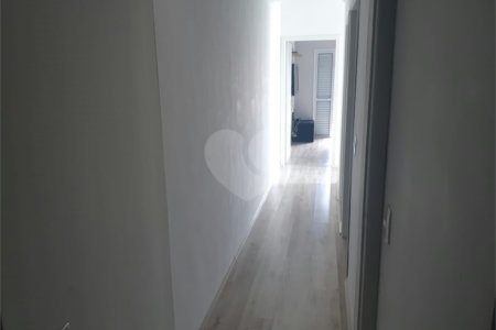 Sobrado à venda com 2 quartos, sendo 1 suíte,  em Vila Amorim, Suzano, SP