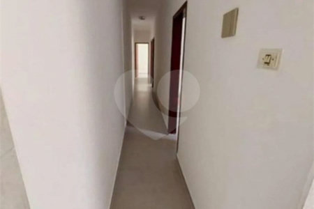 Casa à venda com 3 quartos em Jardim Elizabeth, Salto, SP