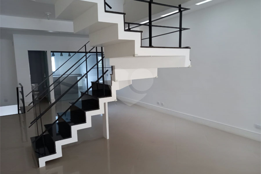 Casa para alugar com 4 suítes no condomínio Milenium, São Paulo - SP