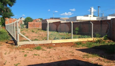 Terreno à venda em Conjunto Habitacional Presidente Eurico Gaspar Dutra, Bauru, SP