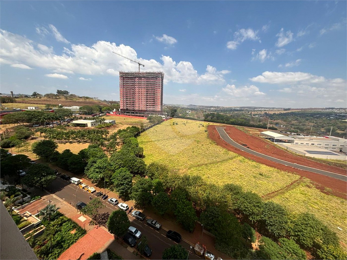 Apartamento à venda com 4 suítes em Jardim Ilhas do Sul, Ribeirão Preto, SP