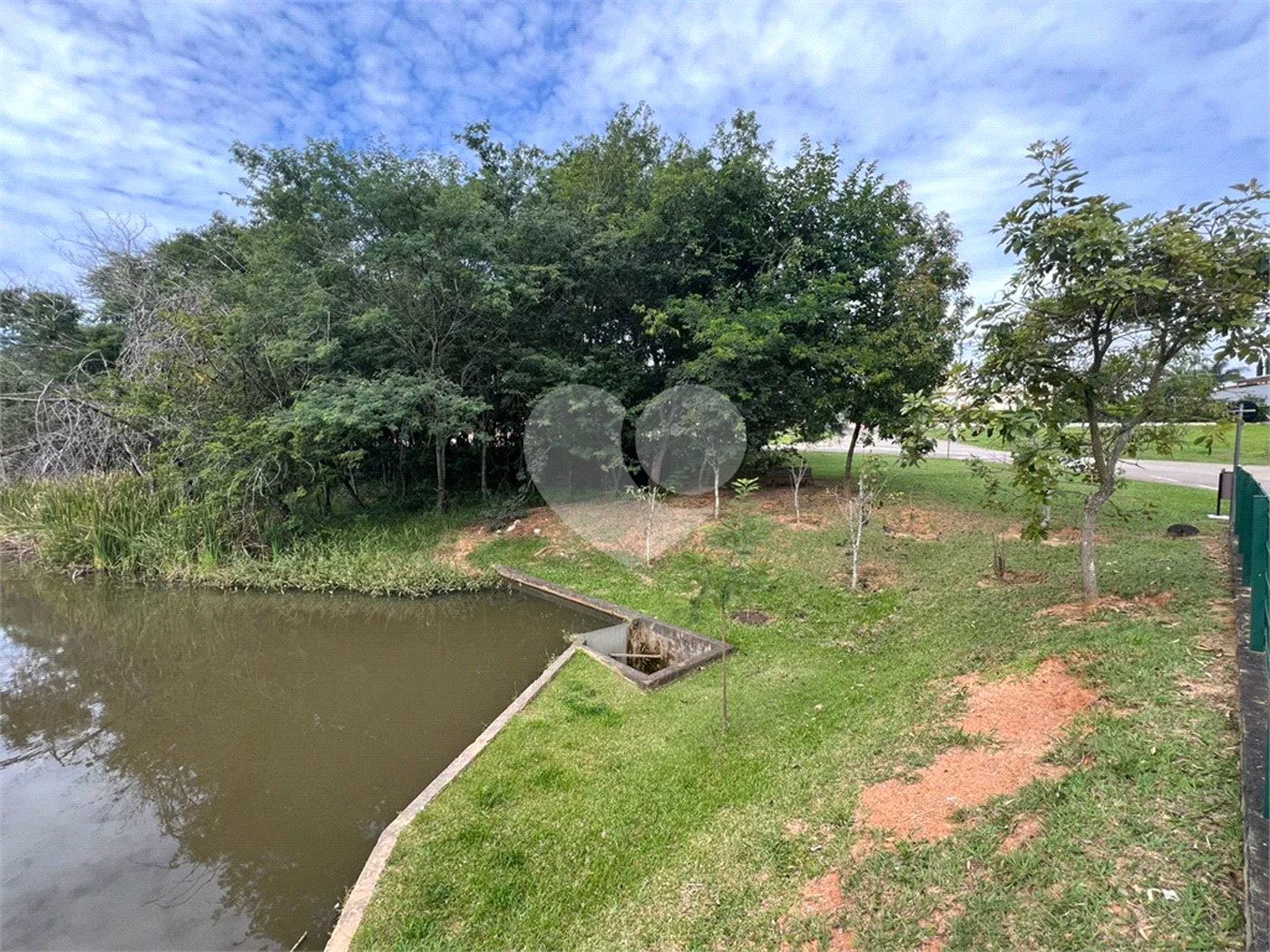 Terreno à venda no condomínio Residencial Dacha, Sorocaba - SP