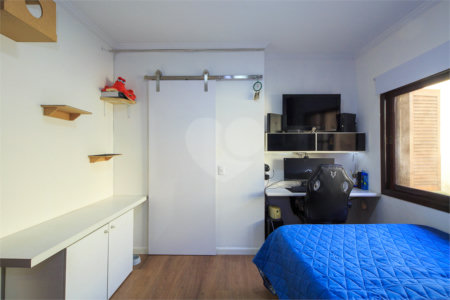 Casa Térrea à venda com 4 quartos, sendo 3 suítes, em Jardim Marajoara, São Paulo, SP
