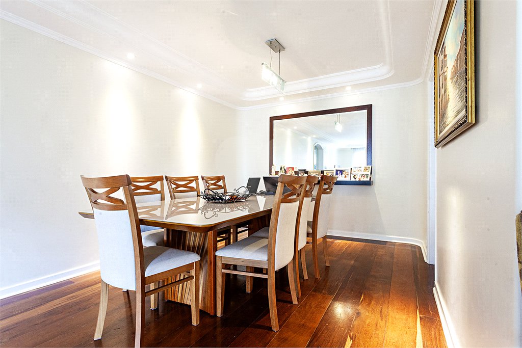 Apartamento à venda com 4 quartos, sendo 1 suíte, em Jardim Marajoara, São Paulo, SP