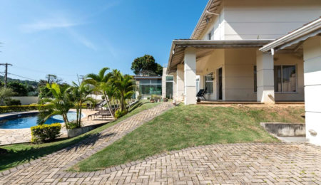 Casa à venda com 4 quartos, sendo 2 suítes,  no condomínio Jardim Ribeirão II, Itupeva - SP