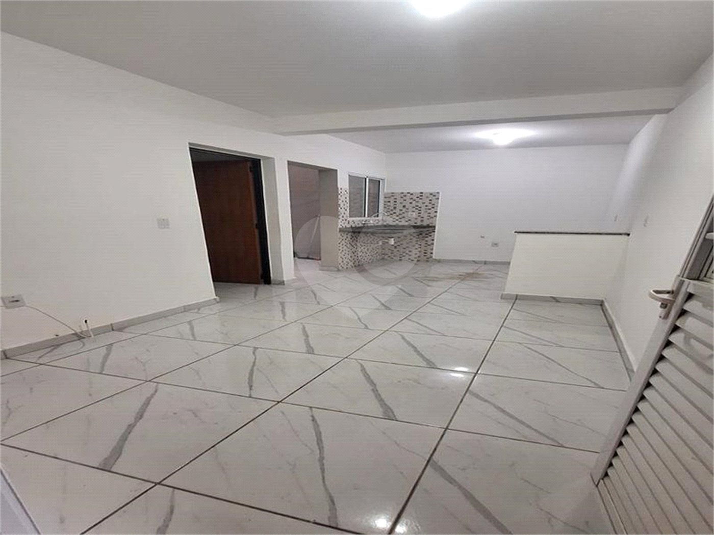 Apartamento à venda com 1 quarto em Jardim Santa Marta, Sorocaba, SP