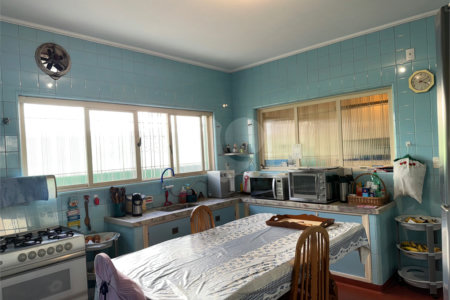 Casa à venda com 6 quartos, sendo 2 suítes, em Lapa, São Paulo, SP