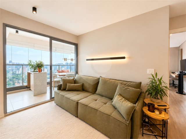 Apartamento à venda com 1 suíte em Santo Amaro, São Paulo, SP