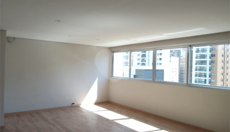 Apartamento à venda com 3 quartos, sendo 1 suíte,  em Jardim Paulista, São Paulo, SP