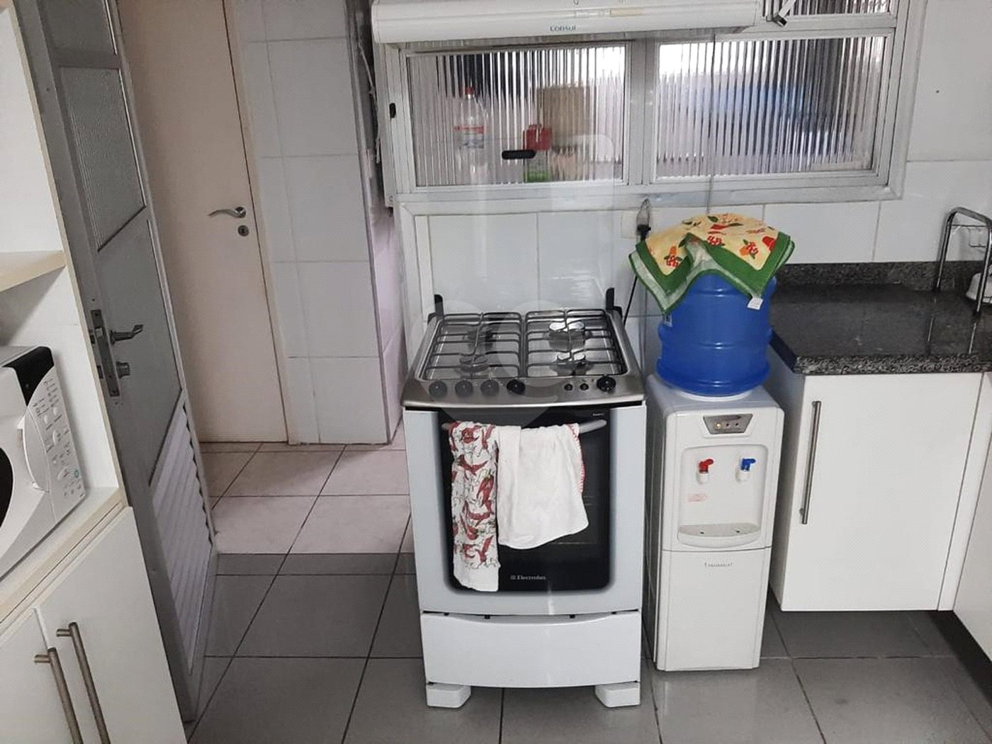 Apartamento à venda com 3 quartos, sendo 1 suíte, em Jardim Paulista, São Paulo, SP