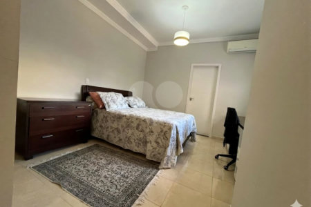 Casa à venda com 3 quartos, sendo 1 suíte, no condomínio Villa Suiça, Sorocaba - SP