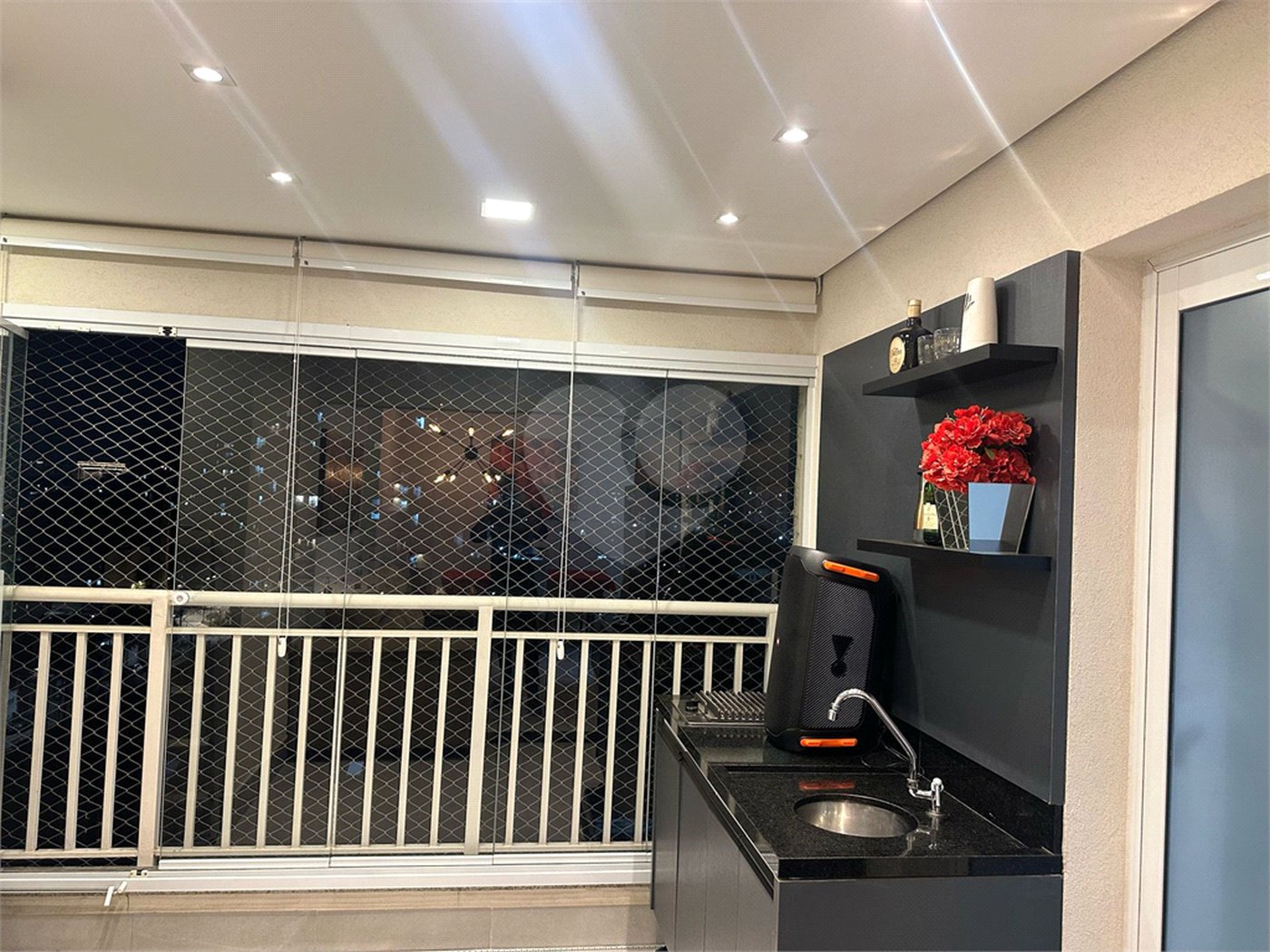 Apartamento à venda com 2 quartos, sendo 1 suíte, em Vila Guilherme, São Paulo, SP