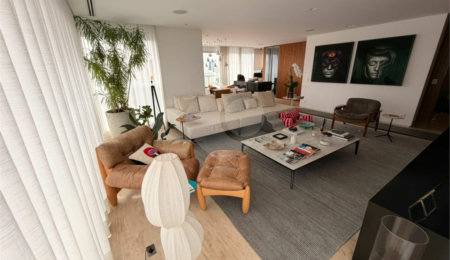 Apartamento à venda com 2 suítes em Vila Olímpia, São Paulo, SP