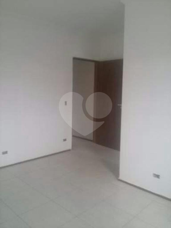 Sobrado à venda com 3 quartos, sendo 2 suítes, em Jardim Monte Kemel, São Paulo, SP