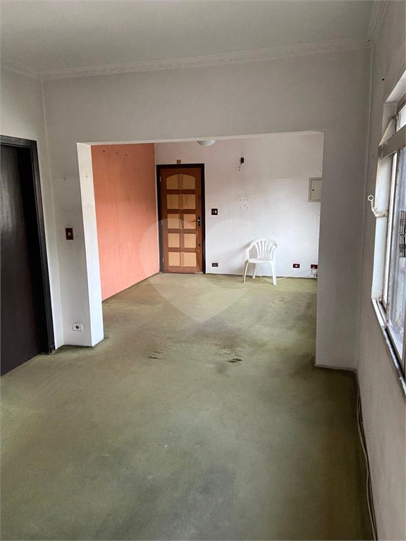 Sobrado à venda com 3 quartos, sendo 1 suíte,  em Parada Inglesa, São Paulo, SP
