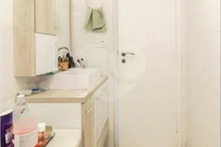 Apartamento á venda - Moema
