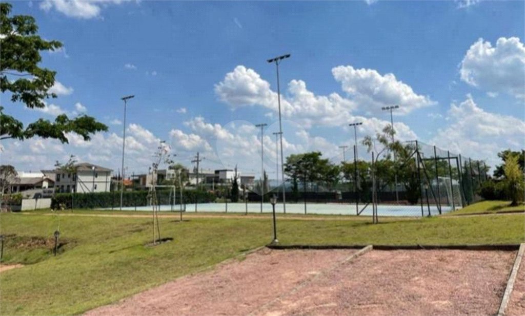 Terreno à venda no condomínio Residencial Campo de Toscana, Vinhedo - SP