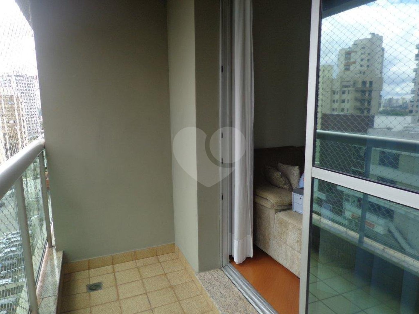 Apartamento à venda com 3 quartos, sendo 1 suíte, em Jardim Londrina, São Paulo, SP
