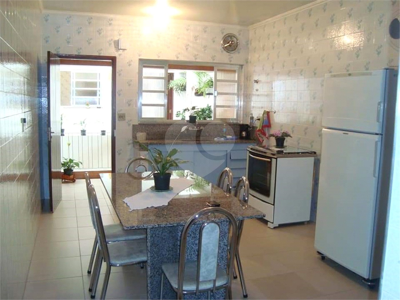 Casa à venda com 3 quartos em Cidade Aracilia, Guarulhos, SP