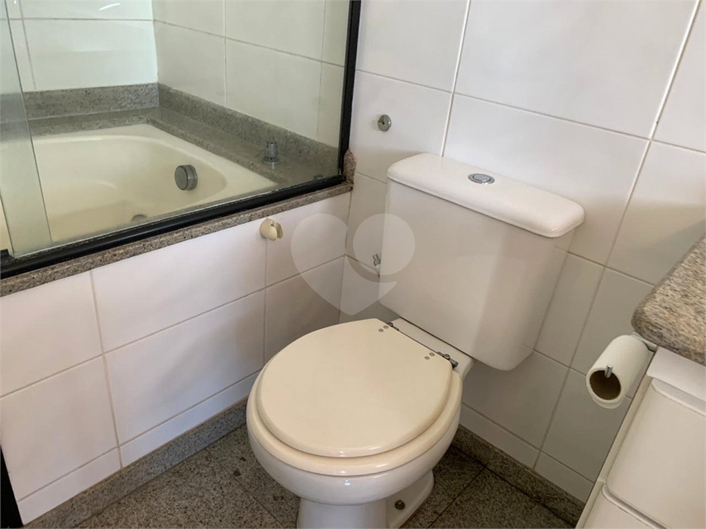 Duplex à venda com 3 quartos, sendo 2 suítes,  em Jardim Armênia, Mogi das Cruzes, SP