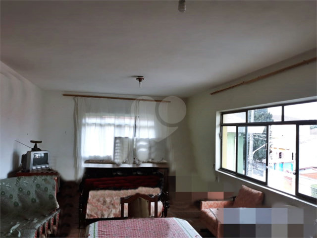 Sobrado à venda com 3 quartos, sendo 1 suíte,  em Tremembé, São Paulo, SP