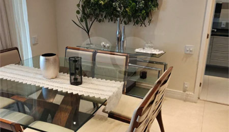 Apartamento à venda com 3 suítes em Mooca, São Paulo, SP