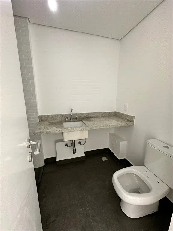 Cobertura à venda com 3 quartos, sendo 1 suíte, em Vila Ipojuca, São Paulo, SP