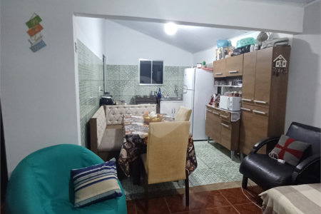Sobrado à venda com 2 quartos, sendo 1 suíte, em Guaratiba, Rio de Janeiro, RJ