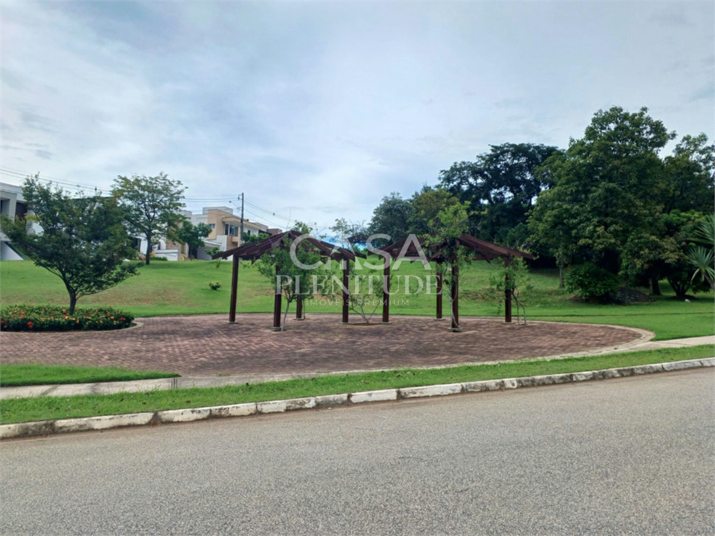 Casa em condomínio à venda com 3 suítes em Jardim Residencial Chácara Ondina, Sorocaba, SP