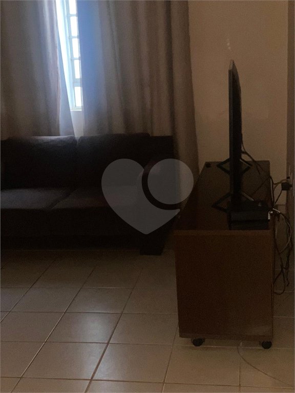 Casa Térrea à venda com 3 quartos, sendo 1 suíte, em Jardim Maria Luiza, Araraquara, SP