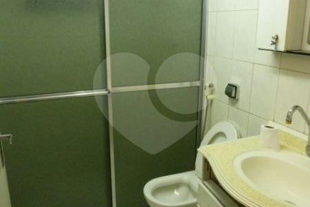 Casa Térrea à venda com 3 quartos, sendo 1 suíte, em Caxingui, São Paulo, SP