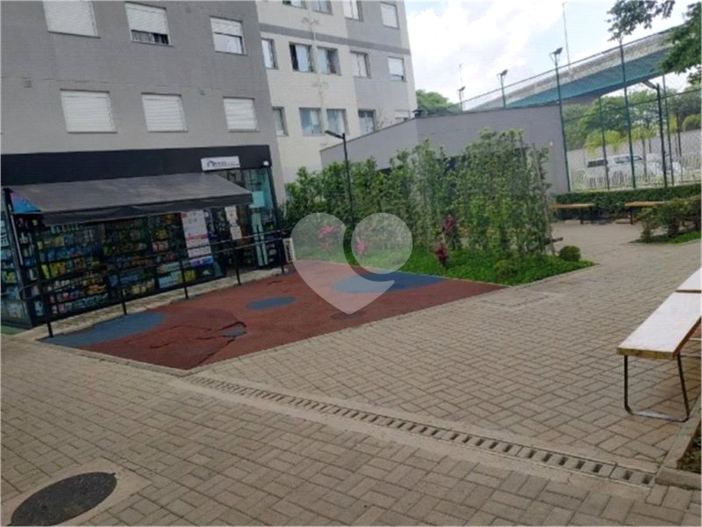 Apartamento à venda com 2 quartos em Guaiaúna, São Paulo, SP