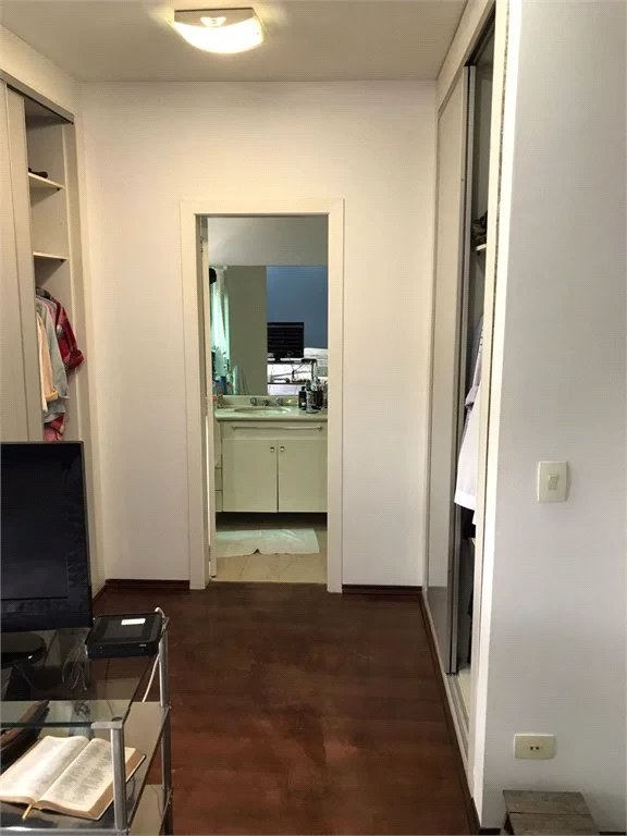 Apartamento à venda com 3 suítes em Jardim Ampliação, São Paulo, SP